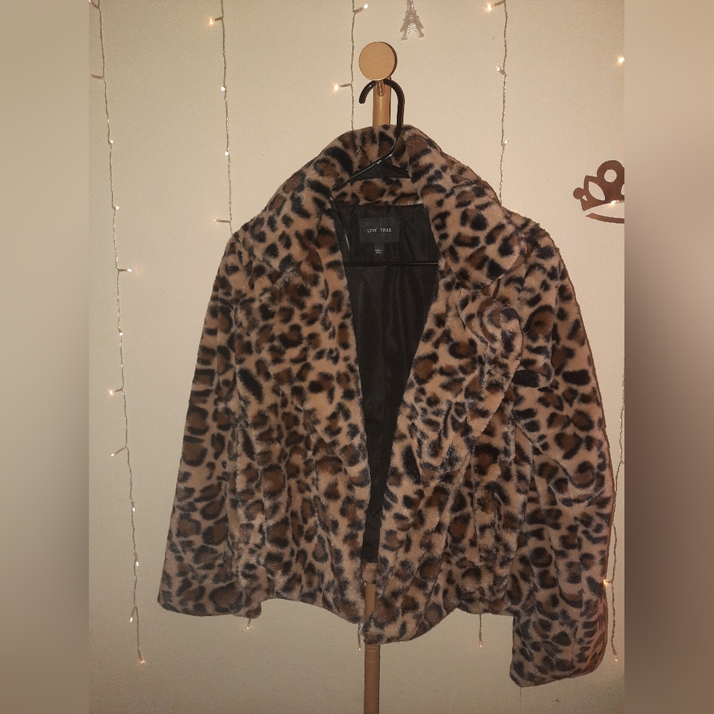 Love Tree Leopard Print Teddy Jacket